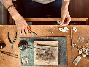 Why Handmade Gold Jewelry Should Be Your Next Luxury Purchase: A Guide to Conscious Elegance